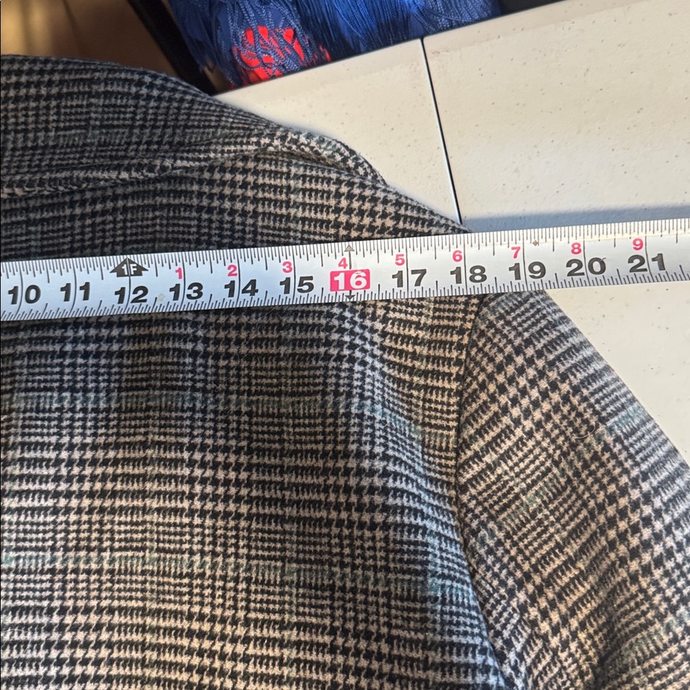 Abercrombie & Fitch Gray Plaid Trench Coat - Picture 10 of 13